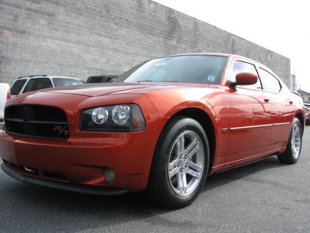 Dodge Charger SLT 25 Sedan