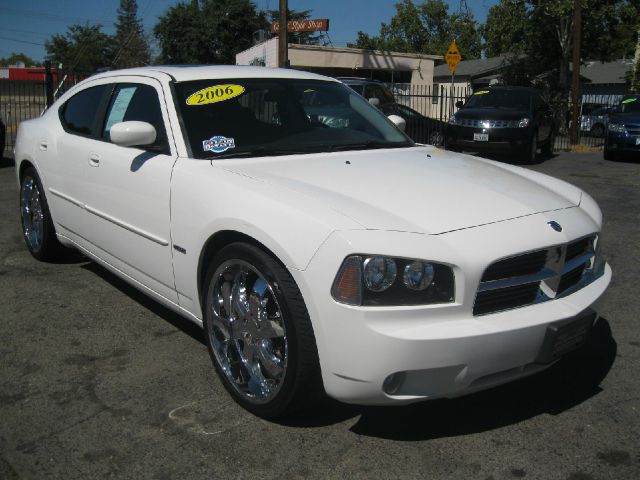 Dodge Charger 2006 photo 4