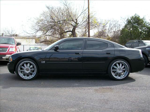 Dodge Charger SLT 25 Sedan