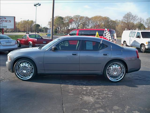 Dodge Charger Base Sedan