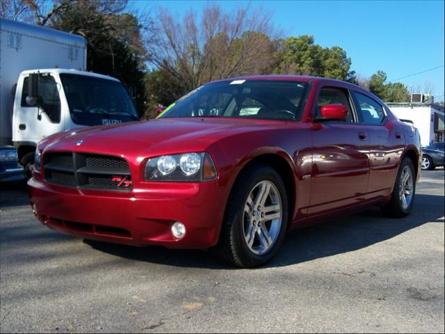 Dodge Charger SLT 25 Sedan