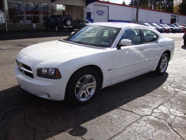 Dodge Charger 3.2 Sedan