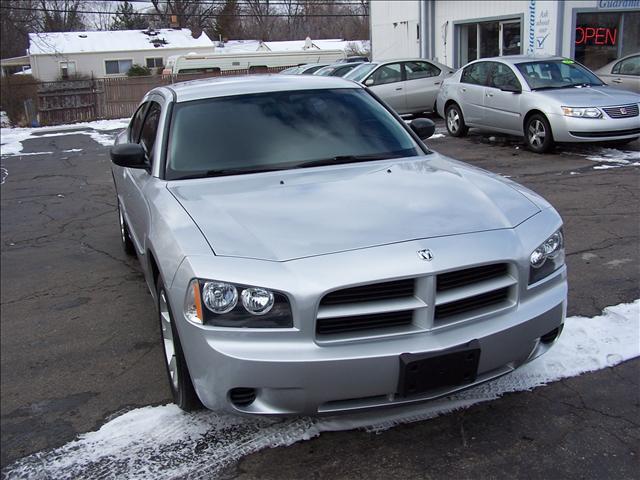 Dodge Charger SE Sedan