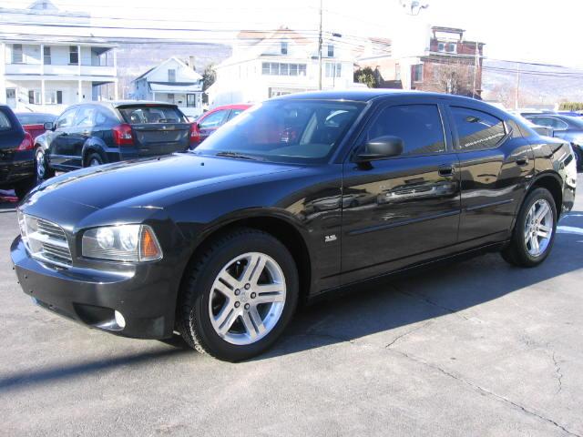 Dodge Charger S Sedan