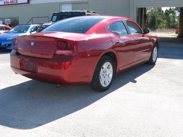 Dodge Charger SE Sedan