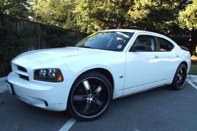 Dodge Charger 2008 photo 4