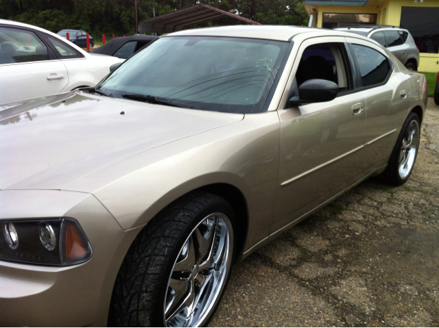 Dodge Charger SE Sedan