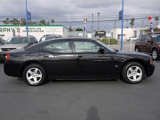 Dodge Charger SE Sedan