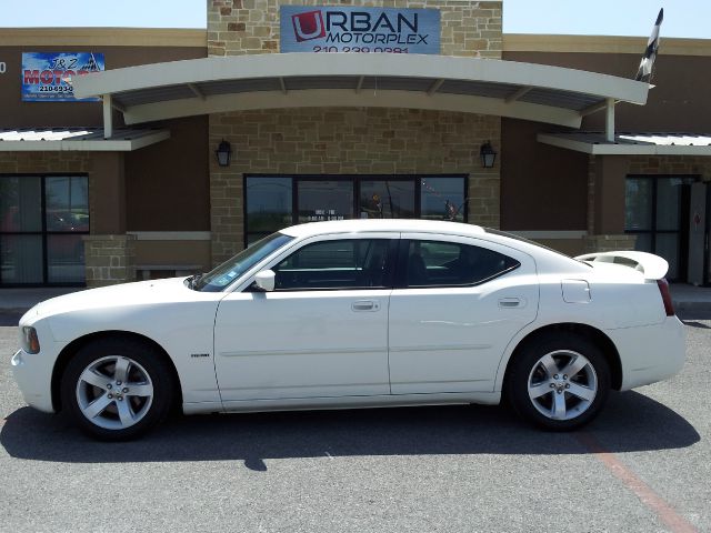 Dodge Charger 2008 photo 4