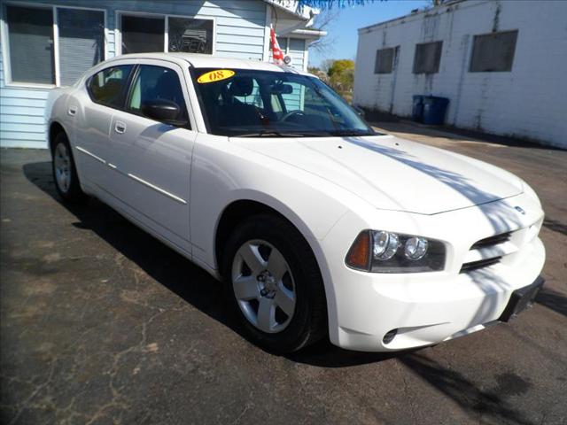 Dodge Charger 5.6S Sedan