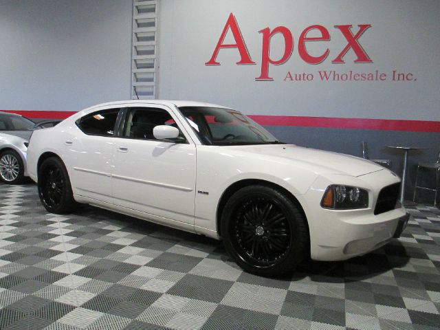 Dodge Charger 2008 photo 4