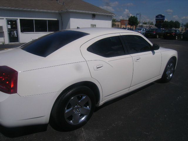 Dodge Charger 2008 photo 4