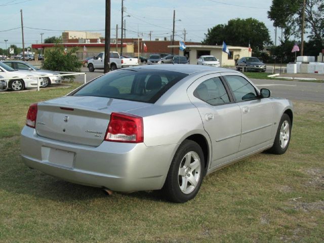 Dodge Charger 2010 photo 2