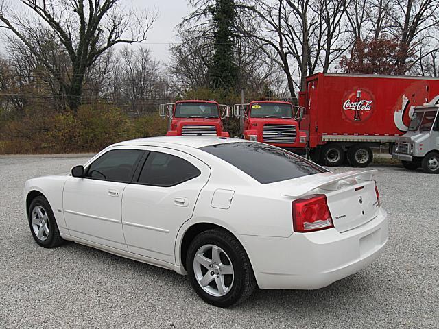 Dodge Charger 2010 photo 3