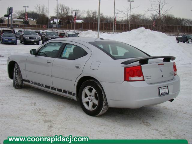 Dodge Charger 2010 photo 1