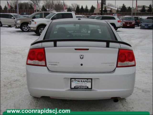 Dodge Charger 2010 photo 2