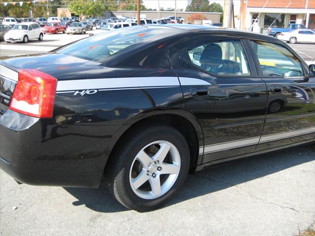 Dodge Charger 2010 photo 2