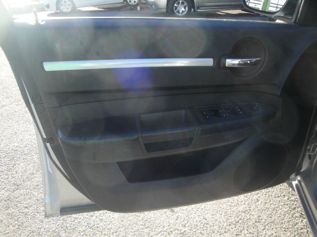 Dodge Charger 2010 photo 12