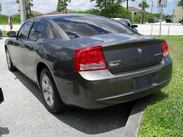 Dodge Charger 2010 photo 2