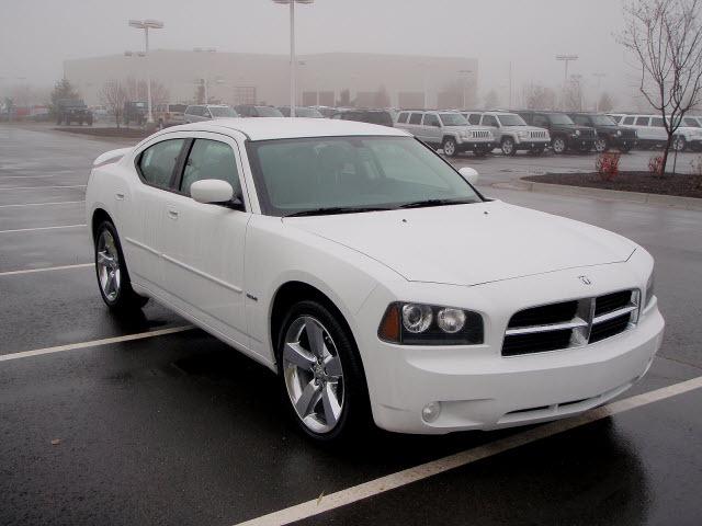 Dodge Charger 2010 photo 3