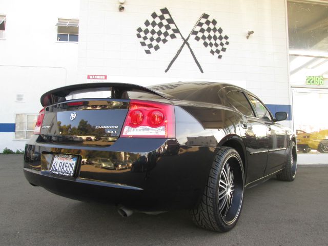 Dodge Charger 2010 photo 1