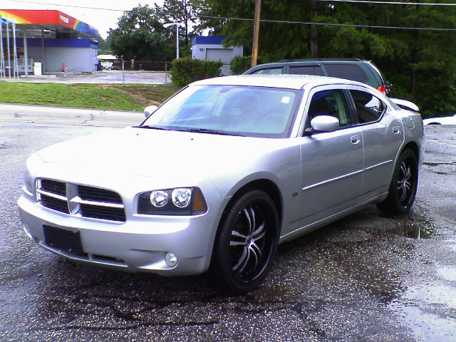 Dodge Charger 2010 photo 2