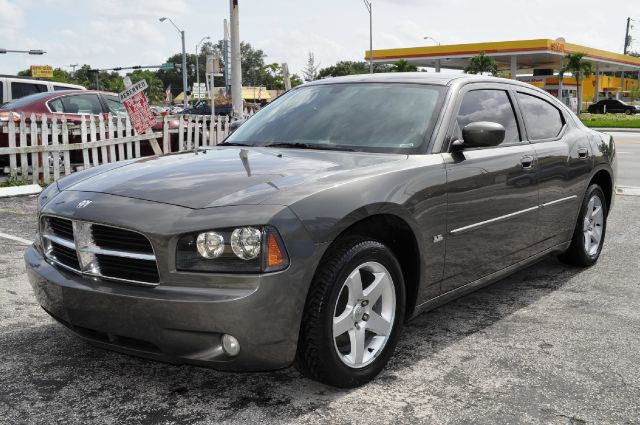 Dodge Charger 2010 photo 2