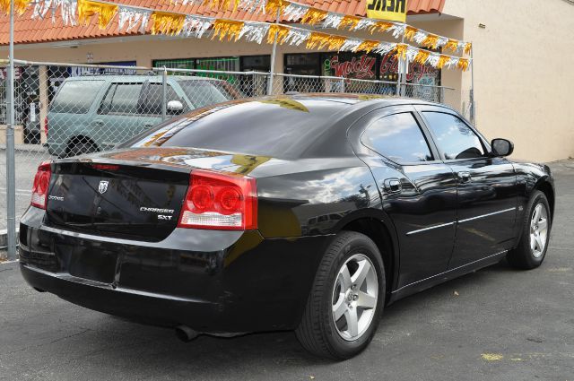 Dodge Charger 2010 photo 4