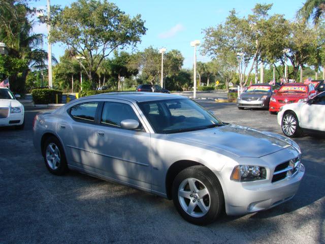 Dodge Charger 2010 photo 3