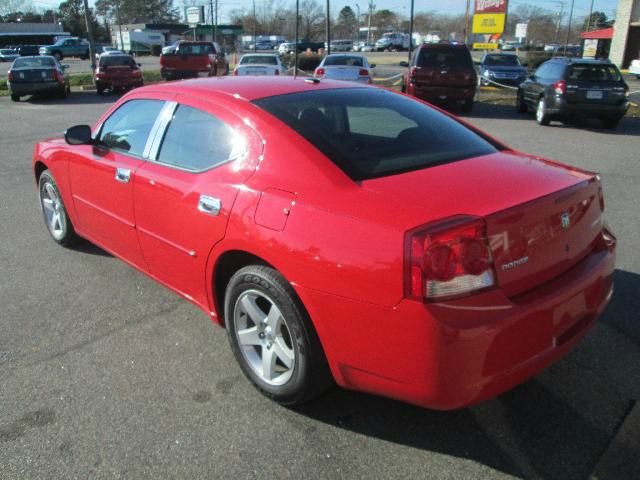 Dodge Charger Base Sedan