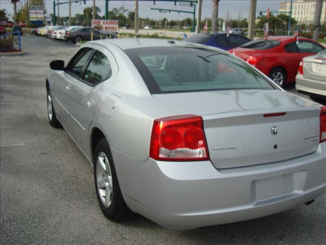 Dodge Charger 2010 photo 3