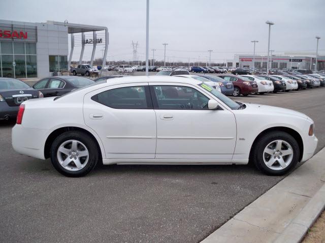 Dodge Charger 2010 photo 1