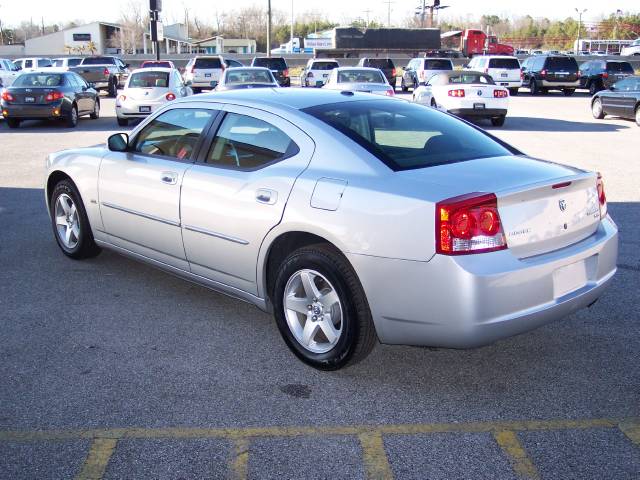 Dodge Charger 2010 photo 2