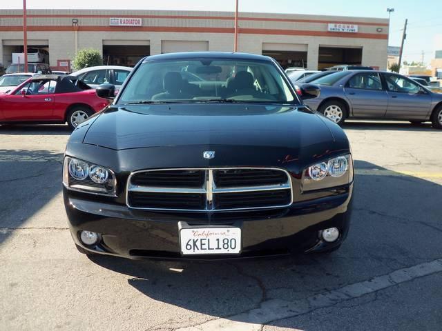 Dodge Charger 2010 photo 3