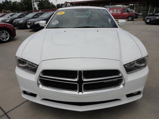 Dodge Charger 2011 photo 1