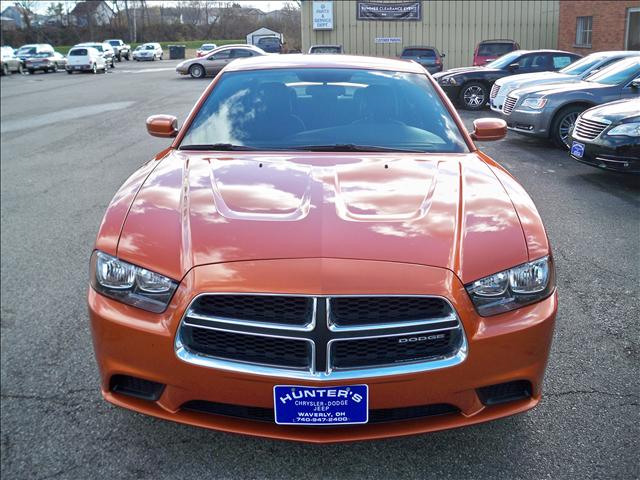 Dodge Charger 2011 photo 3