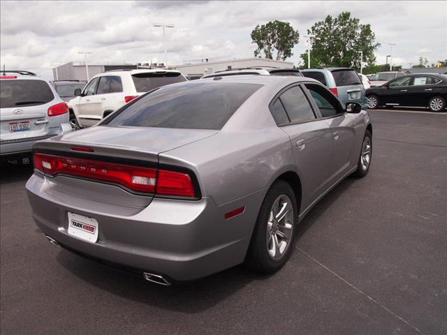 Dodge Charger 2011 photo 9