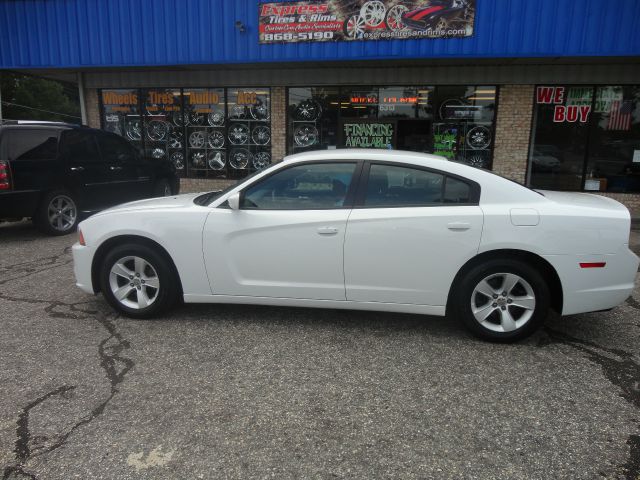 Dodge Charger 2011 photo 1