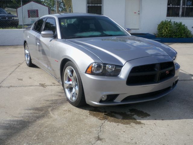 Dodge Charger 2011 photo 3