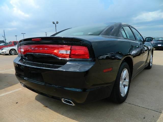 Dodge Charger 2012 photo 2