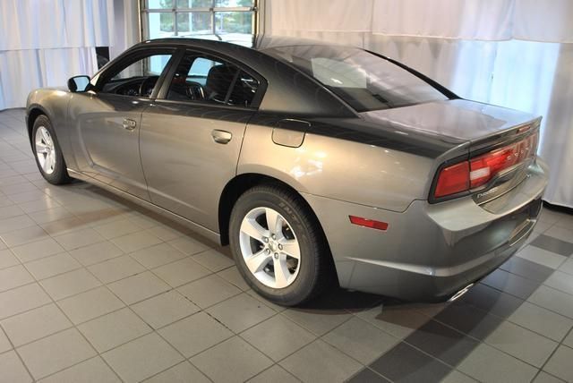 Dodge Charger 2012 photo 2