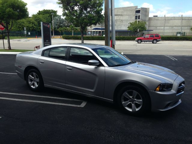 Dodge Charger 2012 photo 4