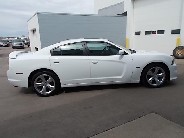 Dodge Charger 2012 photo 11