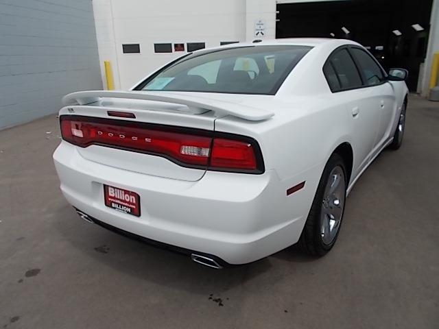 Dodge Charger 2012 photo 12