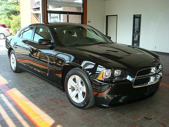 Dodge Charger 2012 photo 2