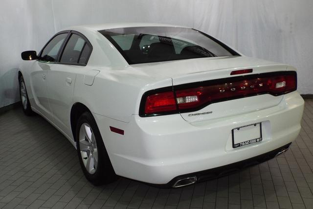 Dodge Charger 2012 photo 4