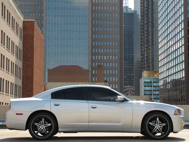 Dodge Charger 2012 photo 3