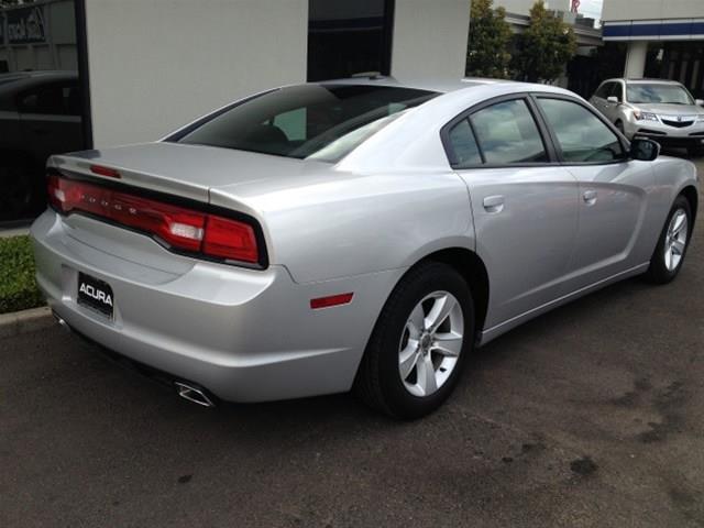 Dodge Charger 2012 photo 3