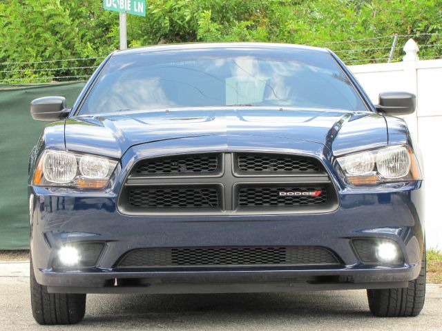 Dodge Charger 2012 photo 14