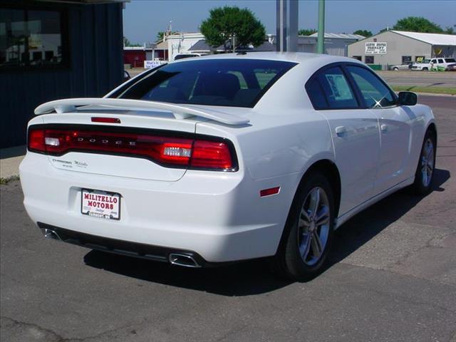 Dodge Charger 2013 photo 1